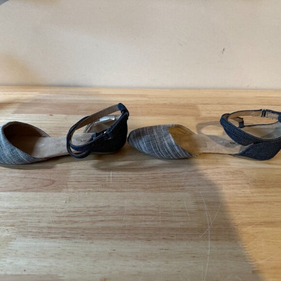 Girls American Eagle Strappy Blue Denim-Look Flat - Picture 2 of 5